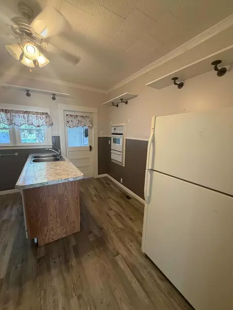 Kitchen - 405 S State St, Christopher, IL 62822 photo 1 of 3