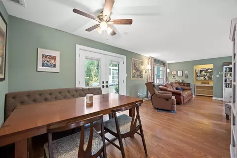 Dining - 15420 Central Ave, Oak Forest, IL 60452 photo 2 of 2
