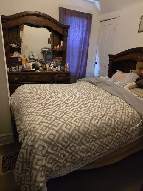 Bedroom - Undisclosed, Chicago, IL 60651 photo 1 of 3