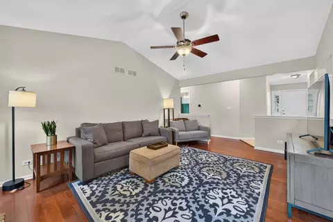Other - 397 Meadowview Ln, Aurora, IL 60502 photo 3 of 12