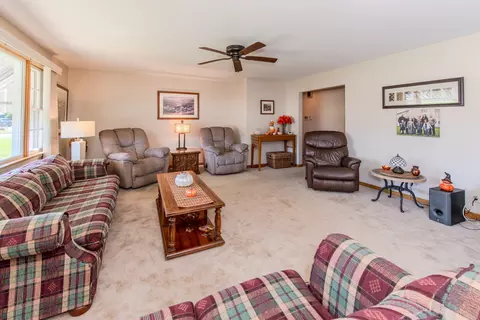 Living - 405 Bevan Dr E, Joliet, IL 60435 photo 1 of 3
