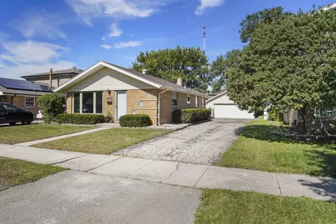 6508 103rd St, Chicago Ridge, IL 60415