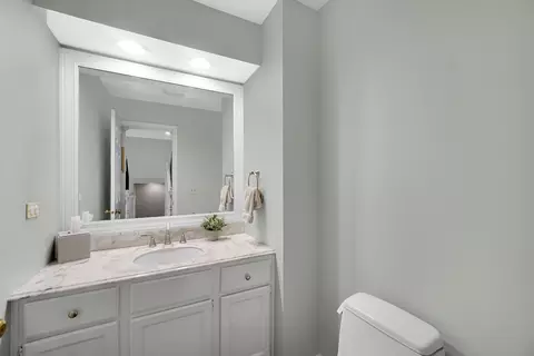Bath - 9054 Forestview Rd, Evanston, IL 60203 photo 1 of 5