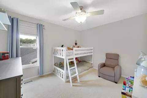 Bedroom - 9054 Forestview Rd, Evanston, IL 60203 photo 4 of 4