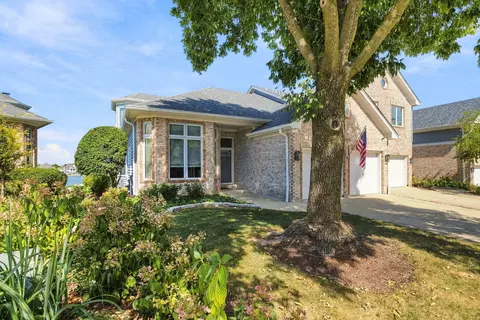 Exterior - 23102 Lacroix Ln, Plainfield, IL 60544 photo 2 of 8