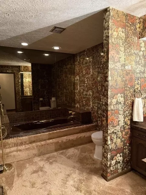 Bath - 312 S Hershey Rd, Bloomington, IL 61704 photo 1 of 1