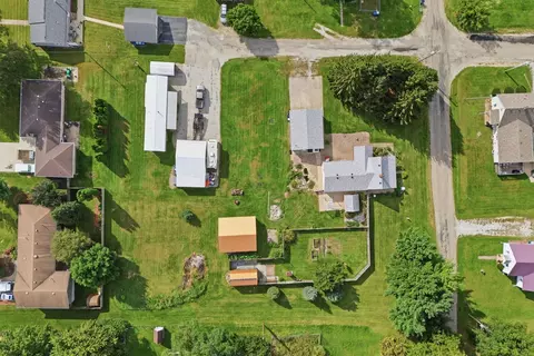 View/Area - 100 5th St, Sherrard, IL 61281 photo 2 of 3