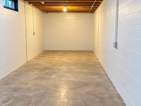 Other - 402 E 19th St, Sterling, IL 61081 photo 6 of 6