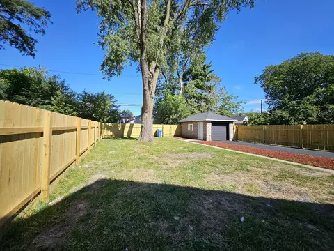 Exterior - 234 W 105th Pl, Chicago, IL 60628 photo 7 of 10