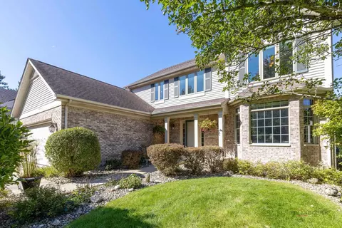 Exterior - 1490 Pheasant Trail Ct, Hoffman Estates, IL 60192 photo 7 of 9