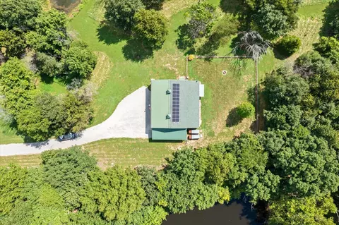 View/Area - 7302 River Rd, Iuka, IL 62849 photo 3 of 21