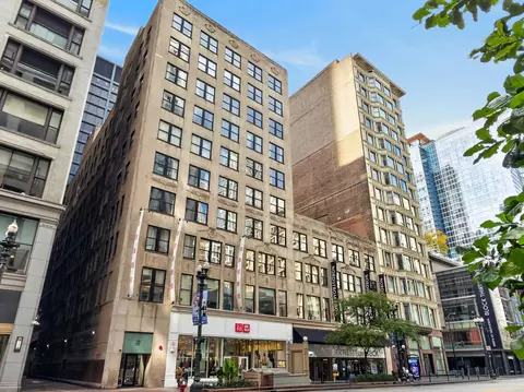 20 N State St #1012, Chicago, IL 60602