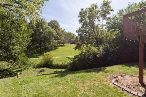 Exterior - 31 Park Ave, Park View, IA 52748 photo 4 of 5