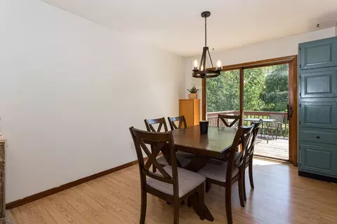 Dining - 31 Park Ave, Park View, IA 52748 photo 1 of 1