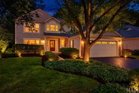 72 Julie Ln, Vernon Hills, IL 60061