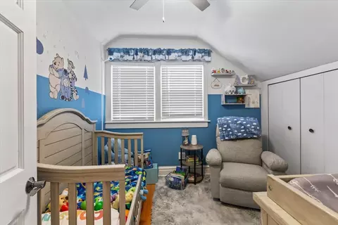Bedroom - 10330 S Artesian Ave, Chicago, IL 60655 photo 3 of 3