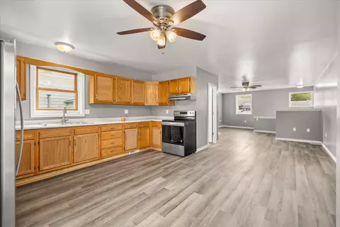 Other - 702 4th Ave, Ottawa, IL 61350 photo 9 of 13