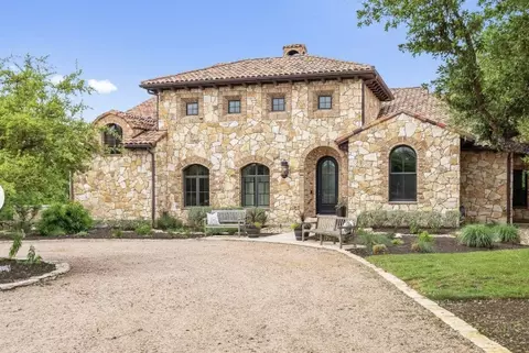 808 Rivercliff Dr, Spicewood, TX 78669