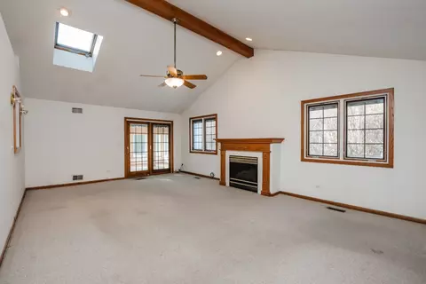 Living - 3843 Springdale Ave, Glenview, IL 60025 photo 4 of 8