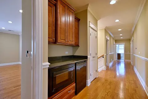 Entry Way - 1430 Park Ave, River Forest, IL 60305 photo 8 of 8