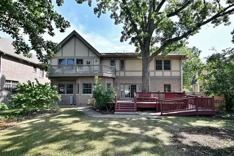 Exterior - 1430 Park Ave, River Forest, IL 60305 photo 7 of 12