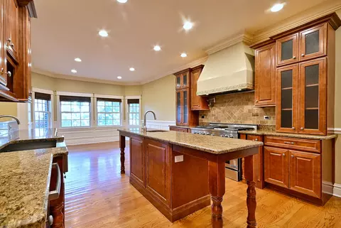 Kitchen - 1430 Park Ave, River Forest, IL 60305 photo 5 of 9