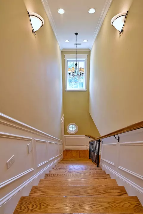 Entry Way - 1430 Park Ave, River Forest, IL 60305 photo 7 of 8