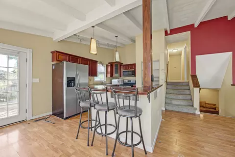 Kitchen - 954 E Madison St, Morton, IL 61550 photo 1 of 5