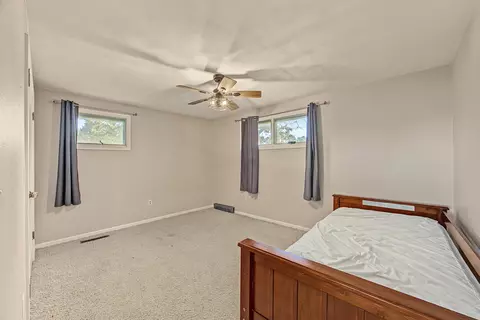 Bedroom - 954 E Madison St, Morton, IL 61550 photo 2 of 5