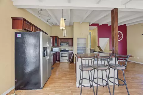 Kitchen - 954 E Madison St, Morton, IL 61550 photo 2 of 5
