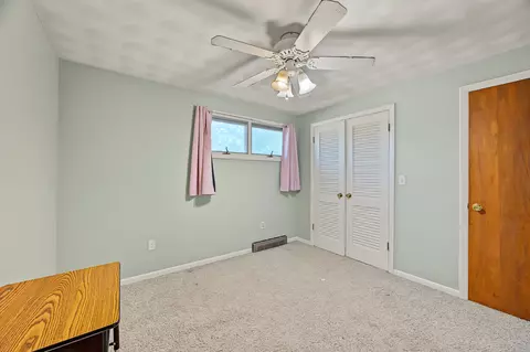 Bedroom - 954 E Madison St, Morton, IL 61550 photo 1 of 5