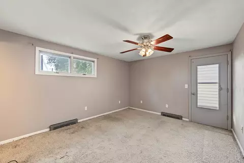 Bedroom - 954 E Madison St, Morton, IL 61550 photo 4 of 5