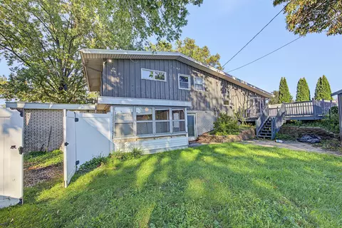 Exterior - 954 E Madison St, Morton, IL 61550 photo 4 of 7