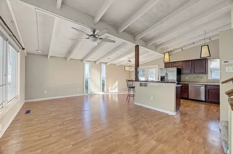 Living - 954 E Madison St, Morton, IL 61550 photo 3 of 4