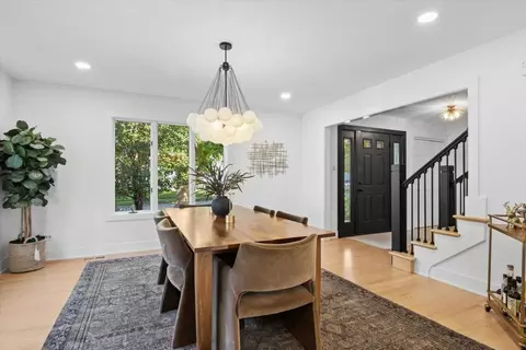 Dining - 1112 Colgate Ct, Naperville, IL 60565 photo 1 of 2