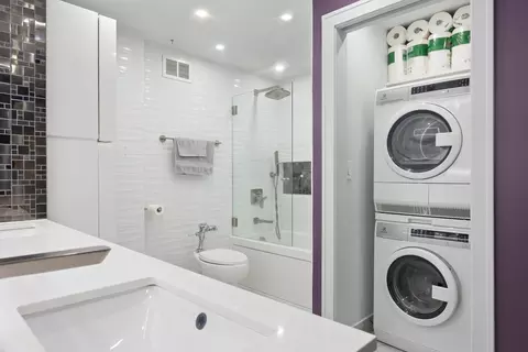 Other - 222 E Pearson St #2002, Chicago, IL 60611 photo 4 of 7