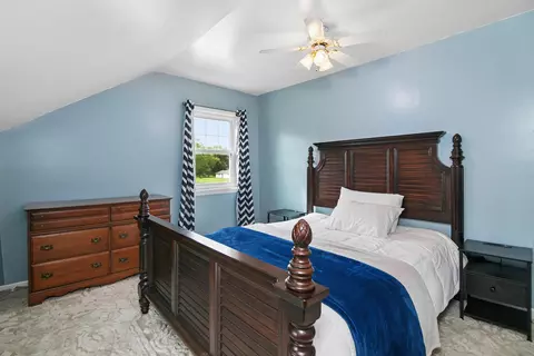 Bedroom - 250 W Frontage St, Sheldon, IL 60966 photo 3 of 4