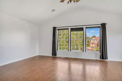 Living - 2833 Waterfront Ave, Algonquin, IL 60102 photo 6 of 6