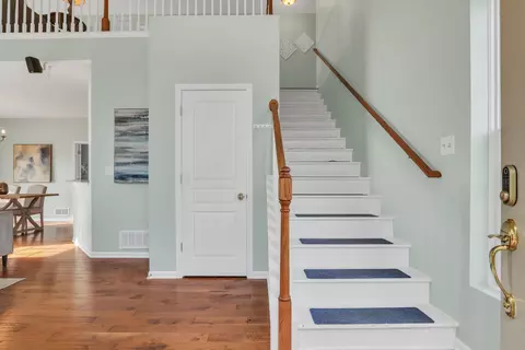 Entry Way - 2833 Waterfront Ave, Algonquin, IL 60102 photo 1 of 3