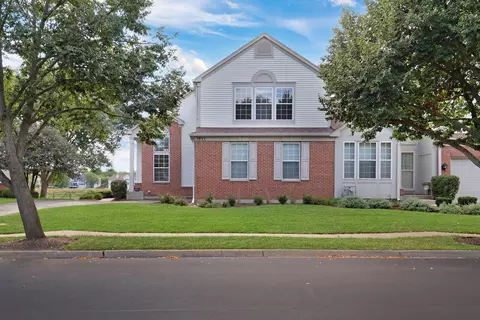 Exterior - 2833 Waterfront Ave, Algonquin, IL 60102 photo 2 of 7