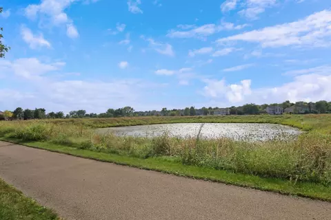 View/Area - 2833 Waterfront Ave, Algonquin, IL 60102 photo 2 of 8