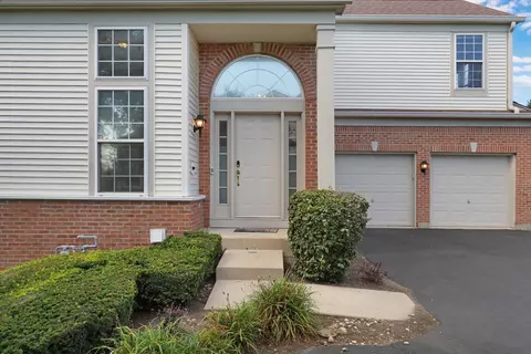 Exterior - 2833 Waterfront Ave, Algonquin, IL 60102 photo 3 of 7