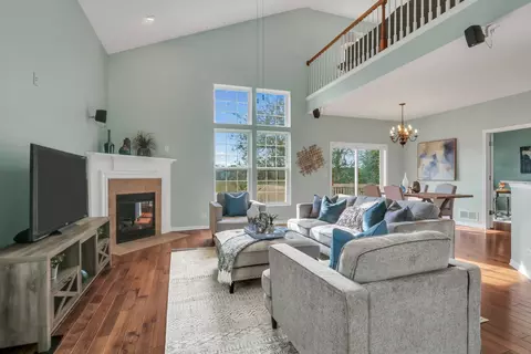 Living - 2833 Waterfront Ave, Algonquin, IL 60102 photo 1 of 6