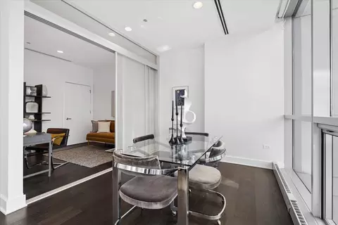 Dining - 110 W Superior St #1602, Chicago, IL 60654 photo 2 of 2