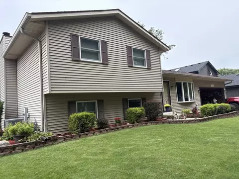 3267 Cathy Dr, Joliet, IL 60431
