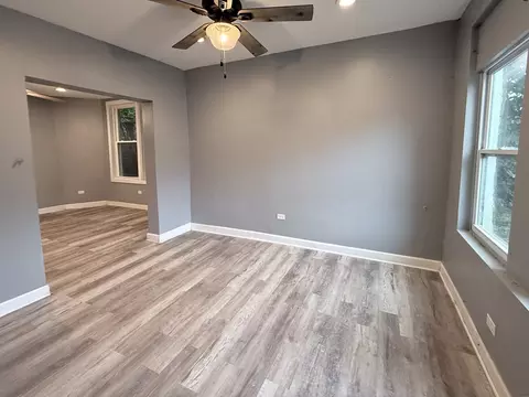 Living - 6835 S Champlain Ave, Chicago, IL 60637 photo 9 of 10