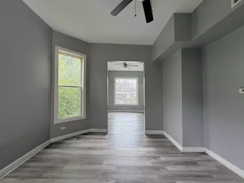Living - 6835 S Champlain Ave, Chicago, IL 60637 photo 6 of 10