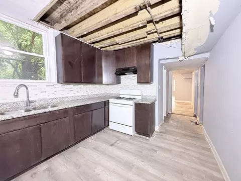 Kitchen - 6835 S Champlain Ave, Chicago, IL 60637 photo 3 of 3