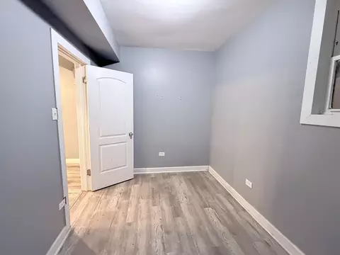 Bedroom - 6835 S Champlain Ave, Chicago, IL 60637 photo 8 of 9