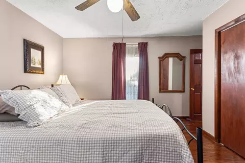 Bedroom - 280 S Plum St, Bement, IL 61813 photo 5 of 5